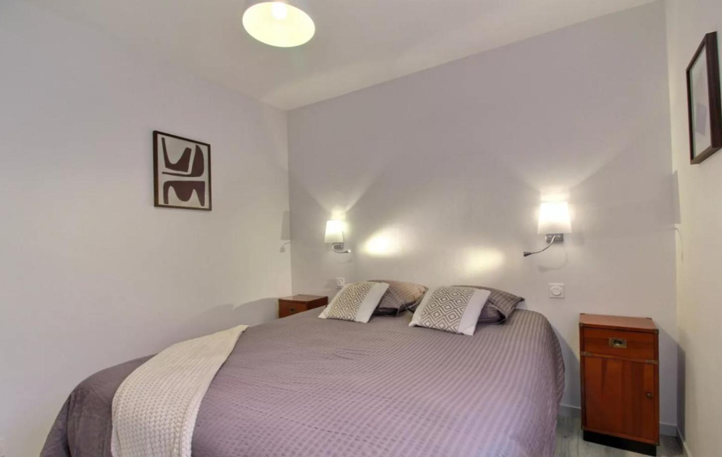 Appartement Hyper Centre Avec Garage Prive Concarneau Exteriör bild